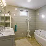 Sunstreet By Interhome Ferienhaus Balatonoszod