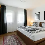 Sunstreet By Interhome