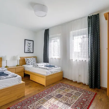 Dom wakacyjny Sunstreet By Interhome Balatonoszod
