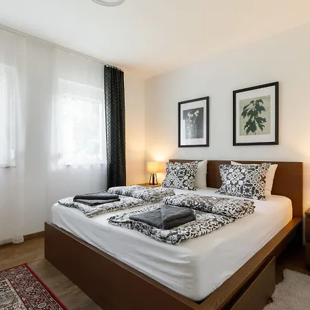 Sunstreet By Interhome