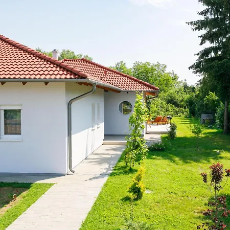 Dom wakacyjny Sunstreet By Interhome