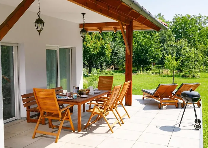 Sunstreet By Interhome Balatonoszod