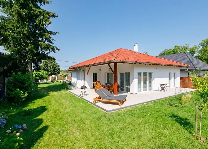 Sunstreet By Interhome * Balatonoszod